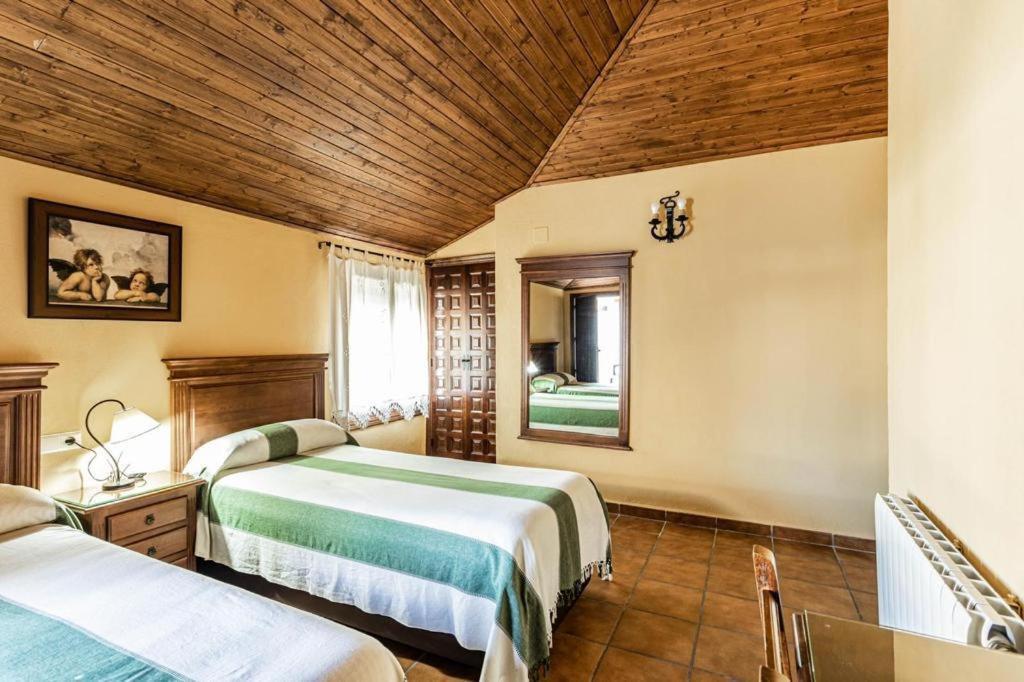 Complejo Turistico El Alamo Hotell Hornachuelos Eksteriør bilde